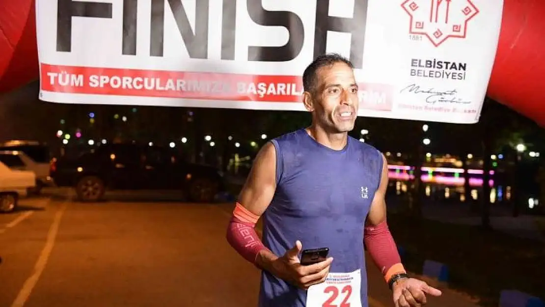 '100 kilometrelik ultramaratonu 10 saat 37 dakikada koştu'