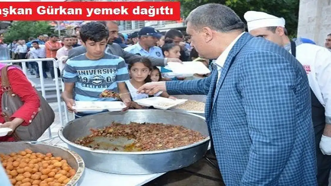 Gürkan İftar Çadırını Ziyaret Etti
