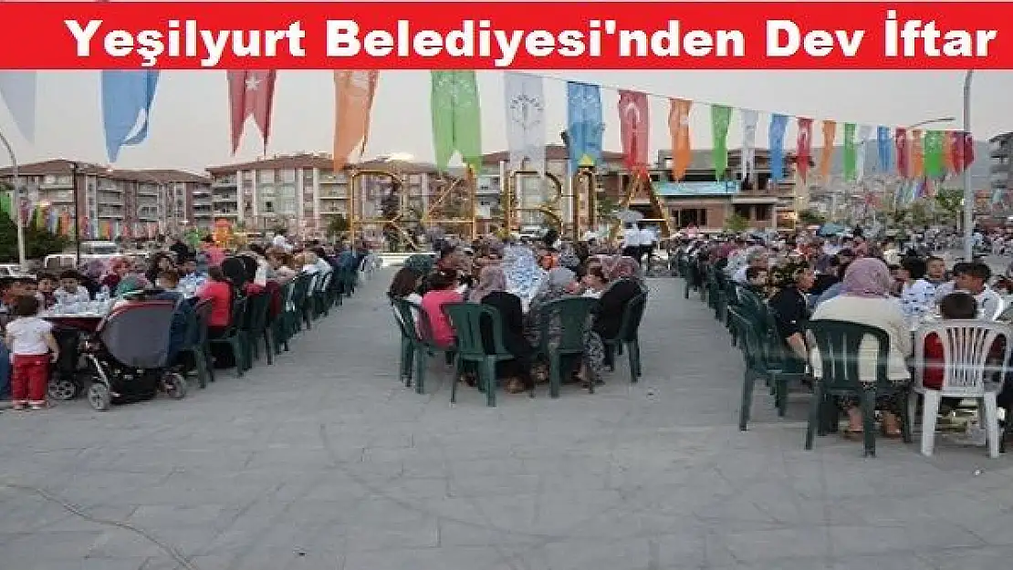 İftara yaklaşık 2 bin vatandaş katıldı