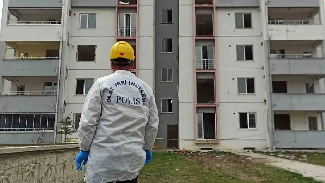 '13 katlı apartmanın çatısından düşen özel güvenlik görevlisi hayatını kaybetti'