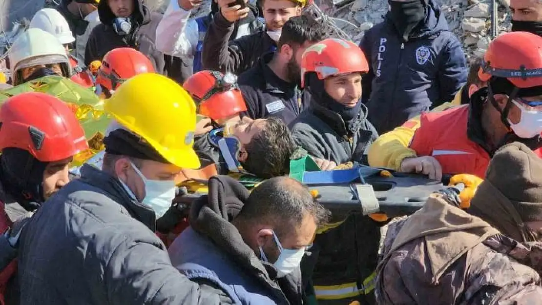 '152 saat sonra kurtarılan Ahmet´in ilk sözleri ´Amca su istiyorum´ oldu'