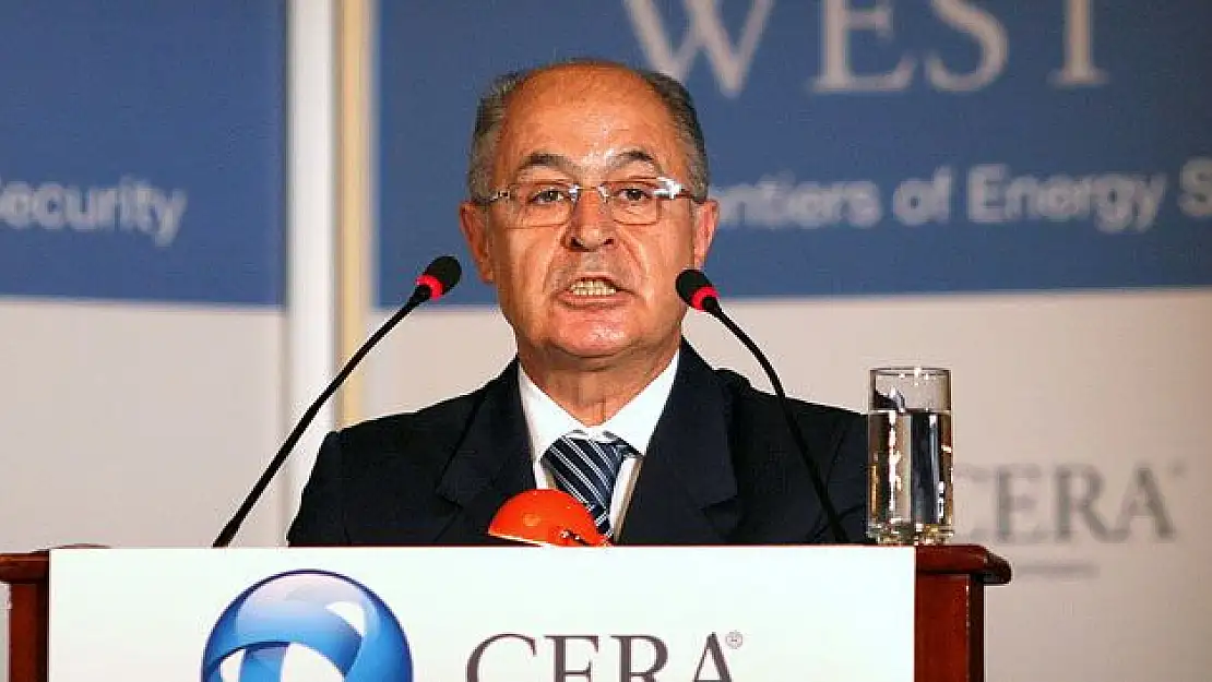 10. CUMHURBAŞKANI SEZER HASTANEDE