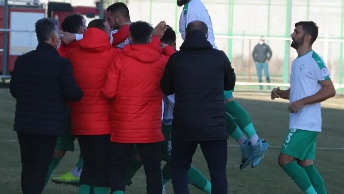 '2. Lig: Sivas Belediyespor: 2 - GMG Kastamonuspor: 0'