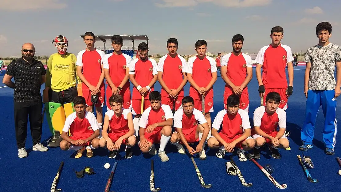'MALATYA´DA HOKEY SPORU GENÇLERİN GÖZDESİ'''''
