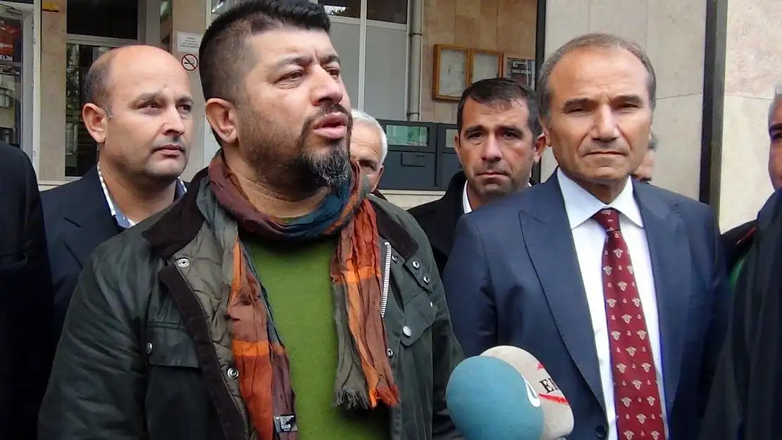  TÜRKÜCÜ EVCİMEN´E CUMHURBAŞKANINA HAKARETTEN DAVA AÇILDI 