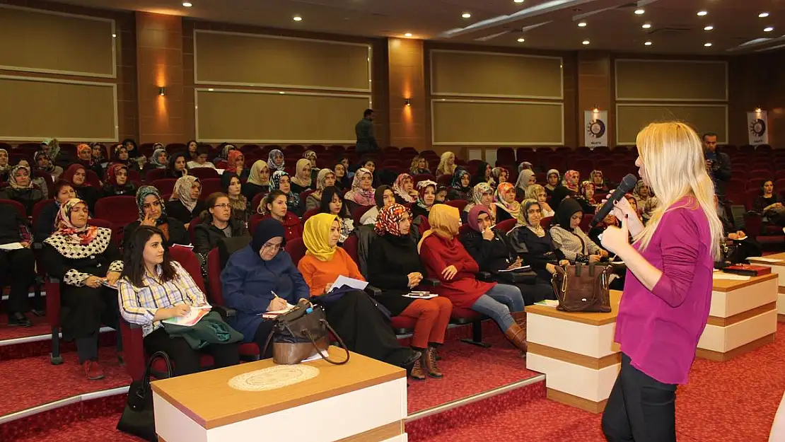 KIZ KARDEŞİM PROJESİNİN MALATYA'DAKİ EĞİTİMLERİNE BAŞLADI