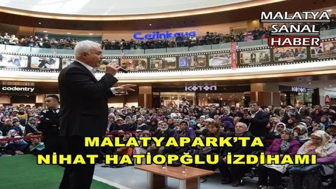 AVM'DE NİHAT HATİPOĞLU İZDİHAMI YAŞANDI
