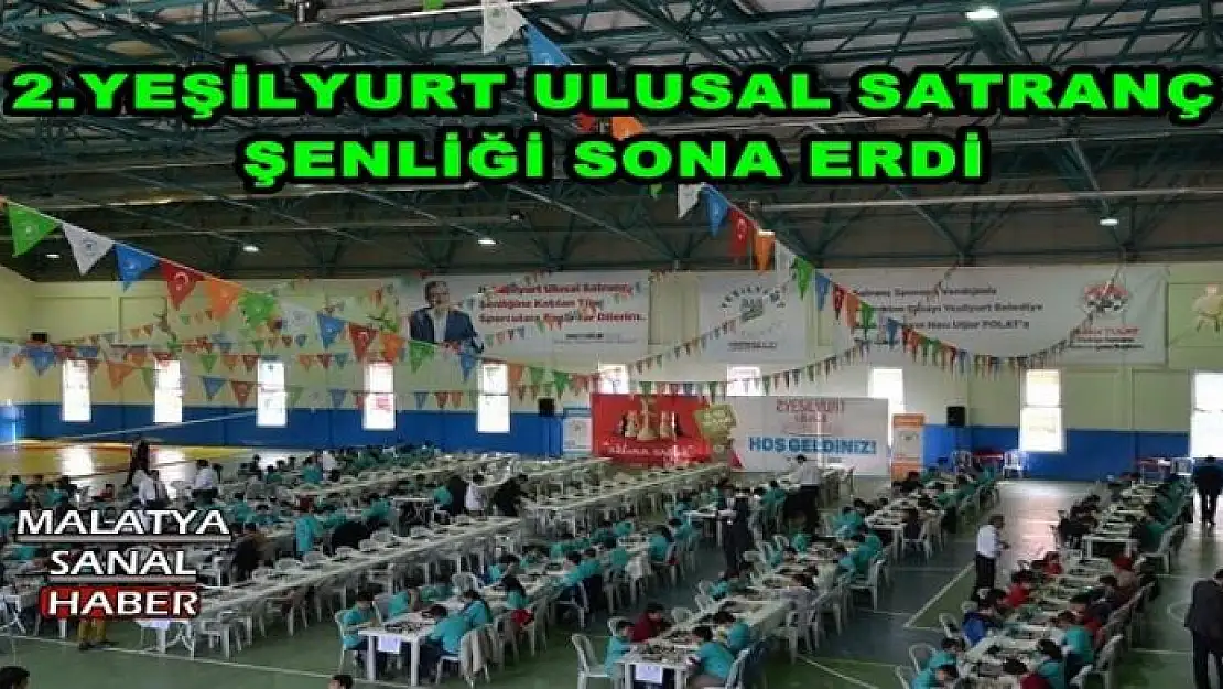 'BAŞKANIMIZ DA SATRANÇ ANTRENÖRÜ'''''