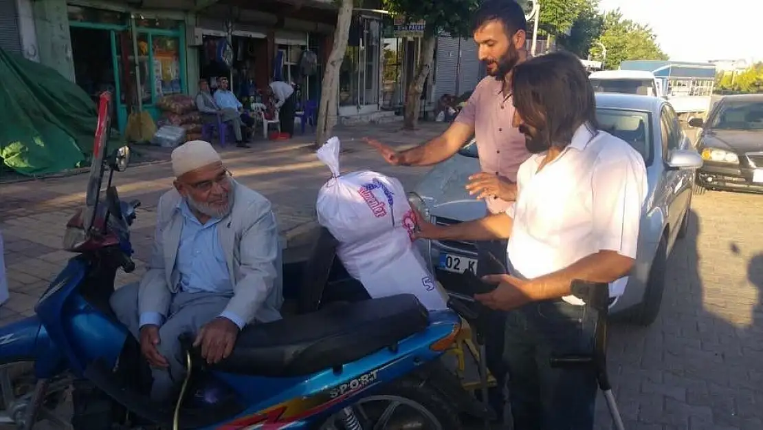 'Engelliler derneğinden örnek davranış'