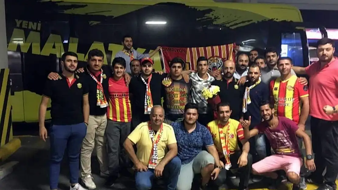 Evkur Yeni Malatyaspor´a İstanbul´da coşkulu karşılama