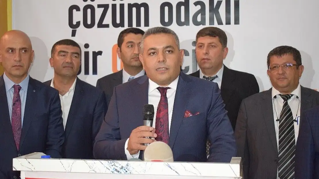 'MTSO Başkan adayı Sadıkoğlu´nun seçim ofisinin açılışı yapıldı'