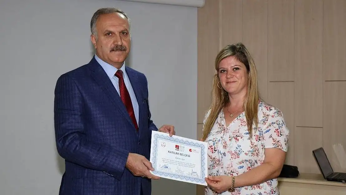 'Altınsoy: ''Geleceğin nesillerini yetiştirmek zorundayız'''