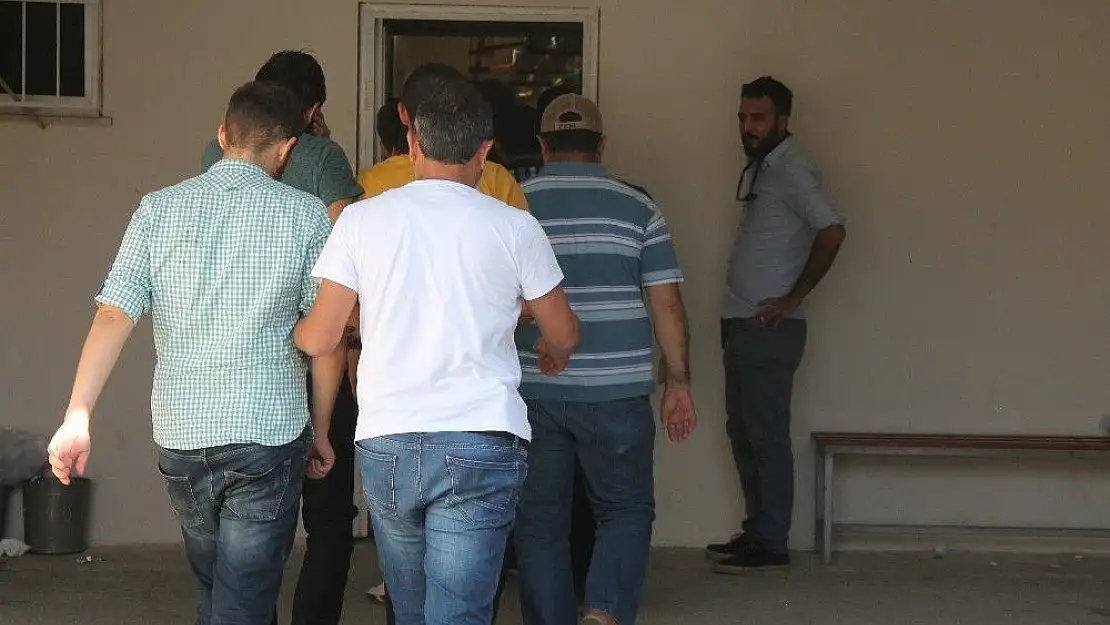 'Elazığ´da FETÖ operasyonunda 9 tutuklama'