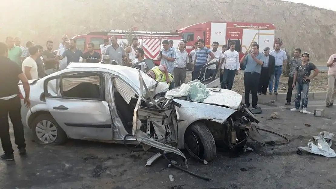 'Hurdaya dönen otomobilden sağ çıktı'