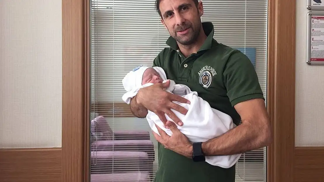 'Elazığspor´un kaptanı ikinci kez baba oldu'