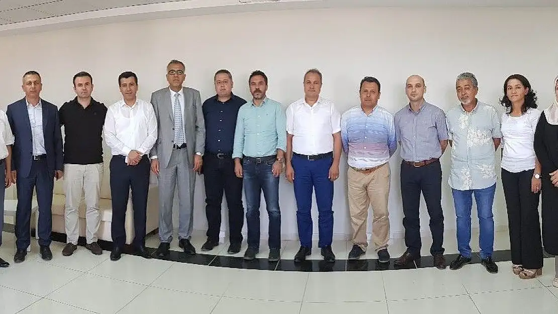 'Genel Sekreter Öz´den başarılı yöneticilere teşekkür belgesi'