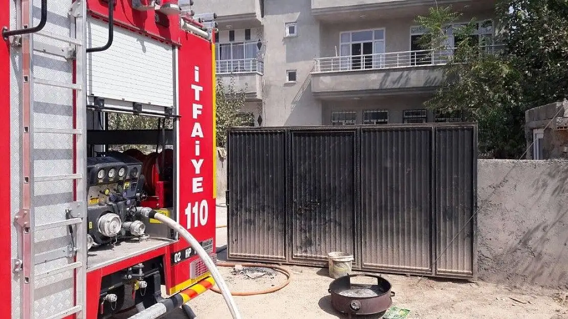 'Bodrum katında çıkan yangın paniğe neden oldu'