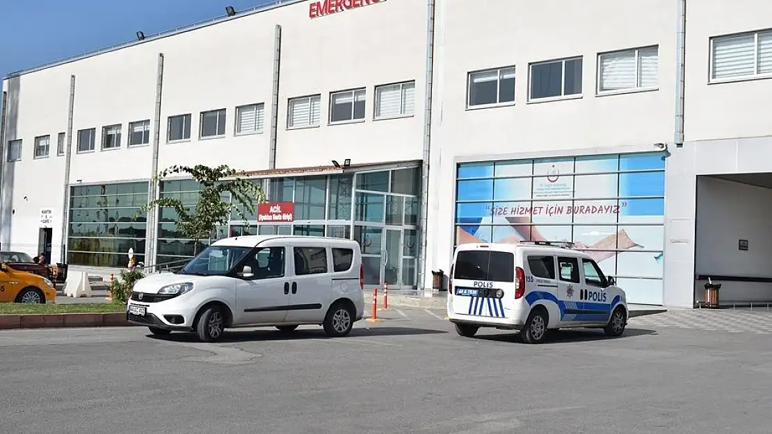 Malatya'da Lastiği patlayan otomobil takla attı: 1 yaralı