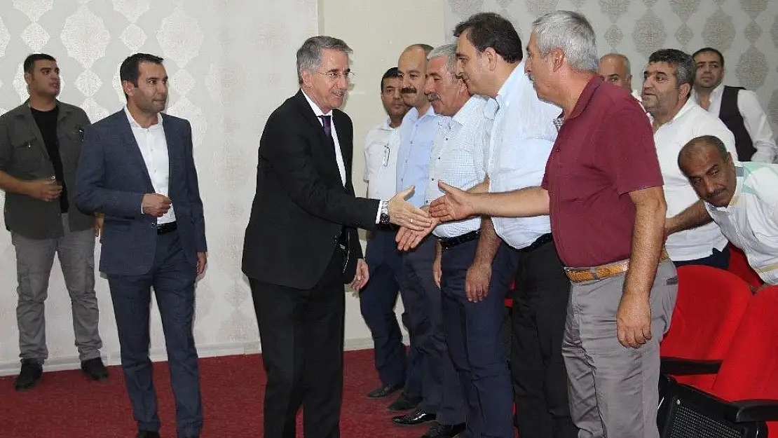 'Başkan Yanılmaz, amatör spor kulüp temsilcileri ile bir araya geldi'
