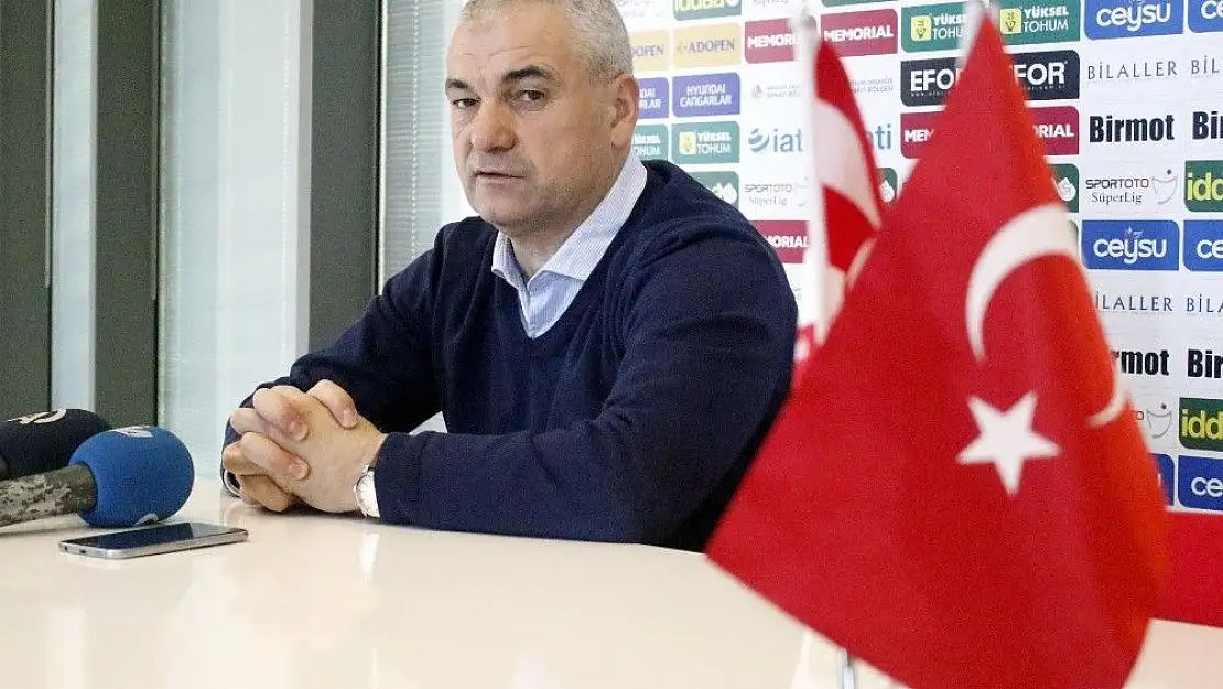 Evkur Yeni Malatyaspor, Rıza Çalımbay´da kararlı