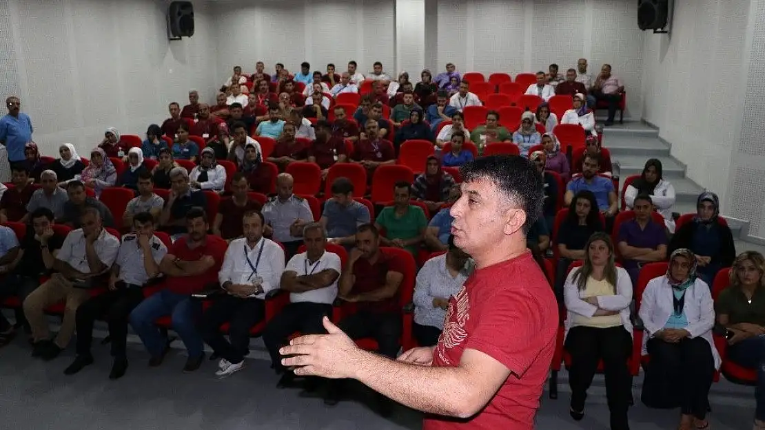 'Kahta´da sağlık çalışanlarına `terör´ eğitimi'