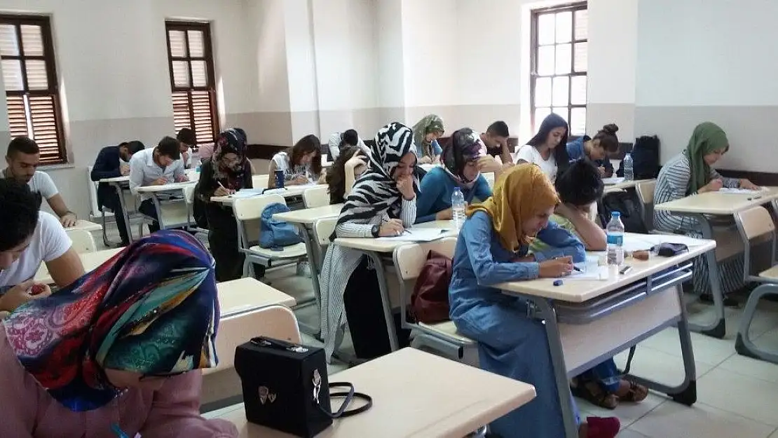 Büyükşehir´in Üniversite Kursuna yoğun ilgi