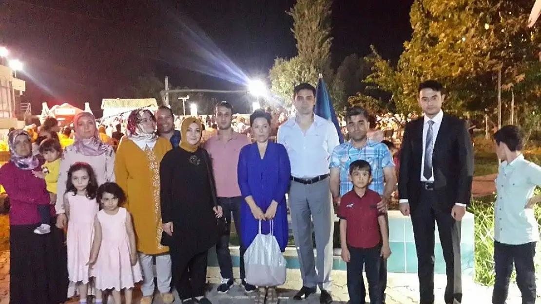 'Müdür Uçan gazi aileleri ile yemekte bir araya geldi'