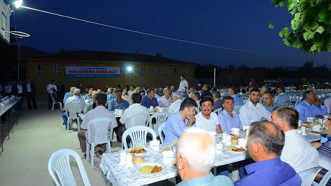 Polat 'Yassı Matem Orucu' programına katıldı