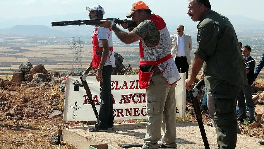 'Elazığ´da geleneksel avcılar bayramı etkinliği'