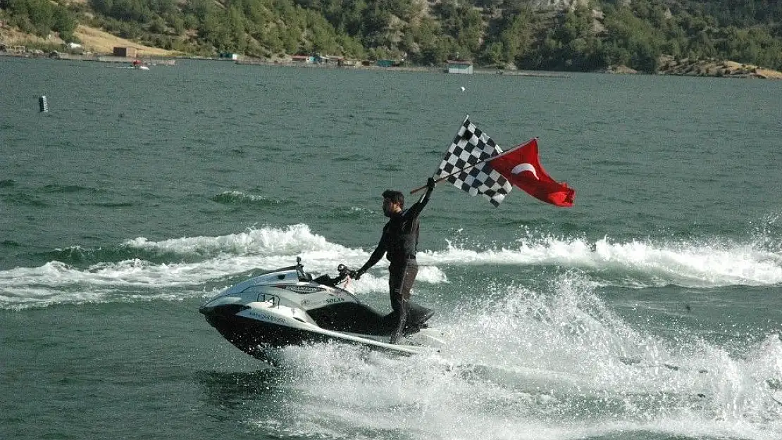 'Kahramanmaraş´ta Türkiye Su Jeti ve Flyboard Şampiyonası'