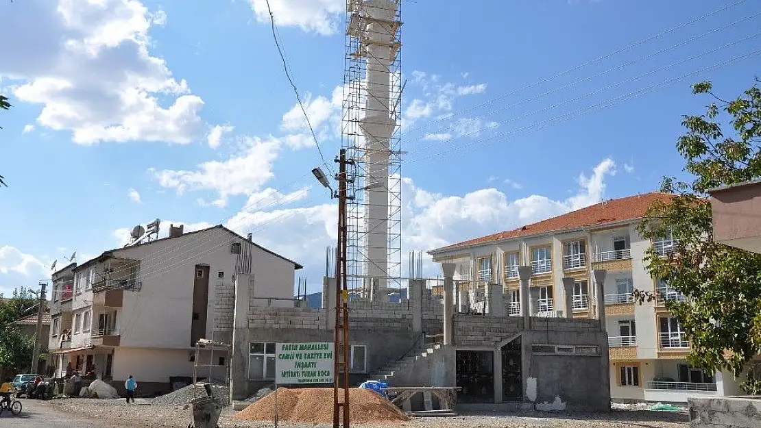 'Gölbaşı ilçesinde cami ve taziye evinin inşaatı devam ediyor'