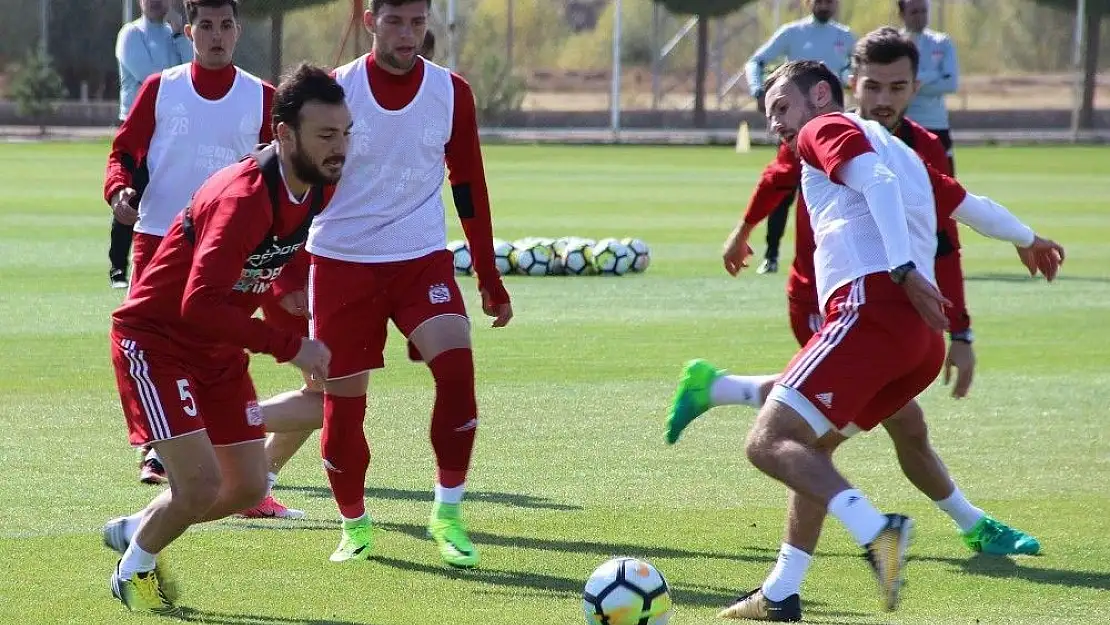 'D.G. Sivasspor, Kasımpaşa maçı hazırlıklarını sürdürdü'