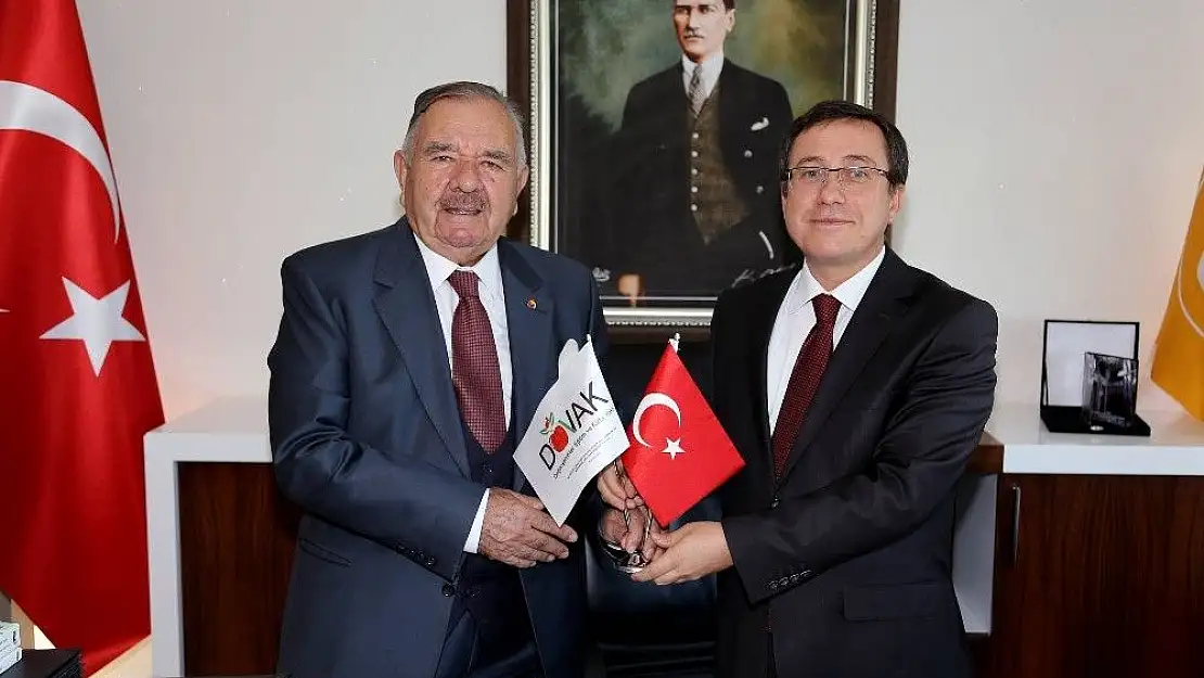 'Rektör Prof. Dr. Ahmet Kızılay:'