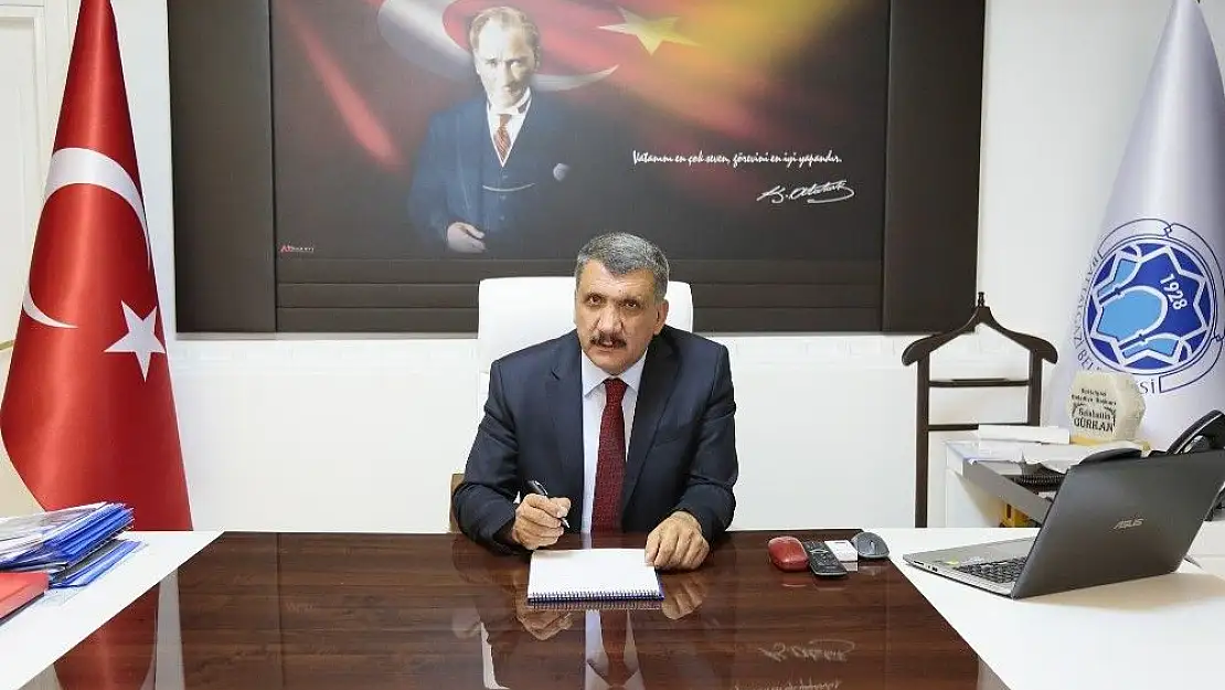 'Başkan Gürkan Muhtarlar Gününü kutladı'