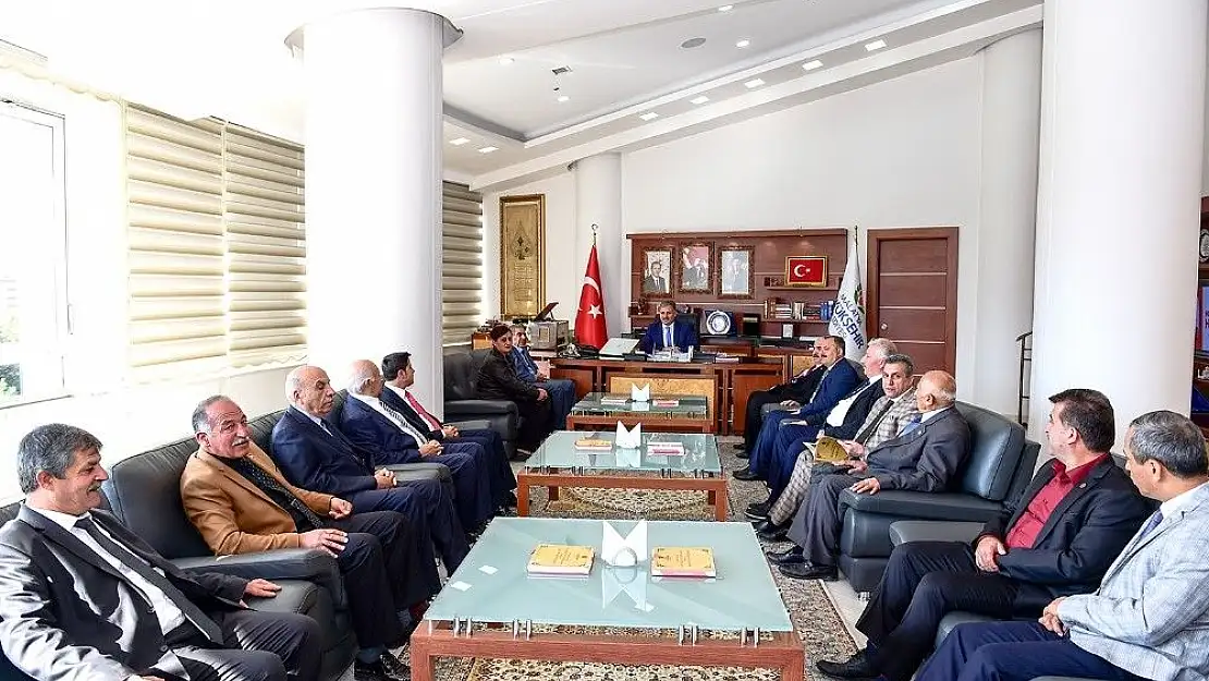 Malatyalı muhtarlardan Çakır´a teşekkür