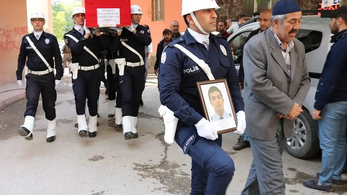 'Kansere yenilen polis memuru, son yolculuğuna uğurlandı'
