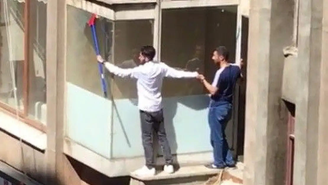 'Tehlikeli cam temizliği'