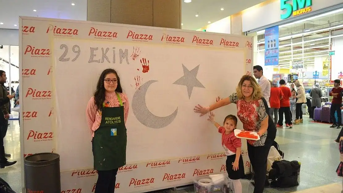'29 Ekim´e coşkulu kutlama'