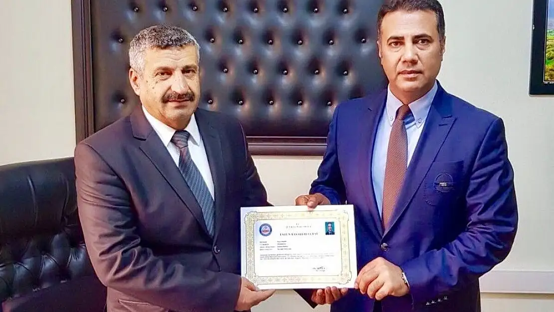'Müdür Doğan´a Üstün Başarı Belgesi'
