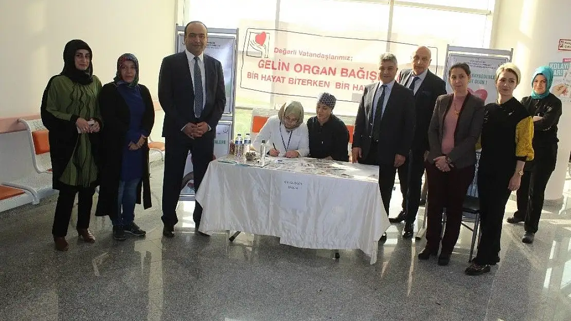 'Malatya Eğitim ve Araştırma Hastanesi organ bağışı standı açtı'