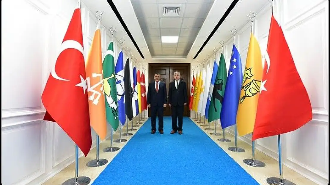 Başkan Polat´ta, Battalgazi´ye hayırlı olsun ziyareti