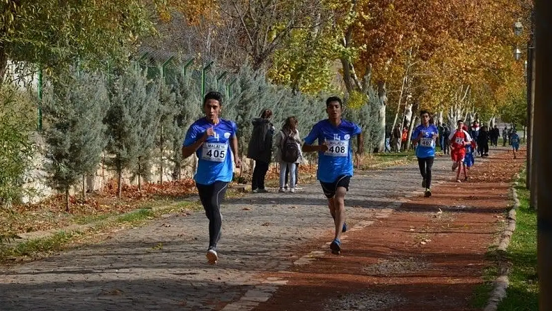 'Okullar Arası Atletizm Kros Yarışlarında birinciler belli oldu'