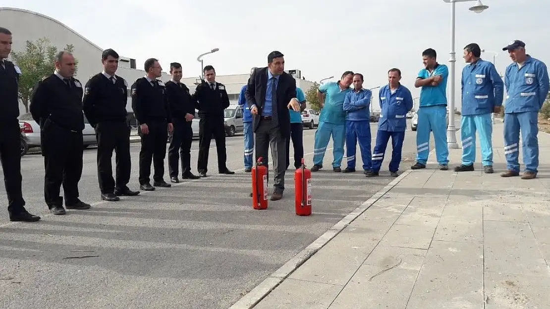 'Adıyaman Üniversitesinde yangın tatbikatı eğitimleri devam ediyor'