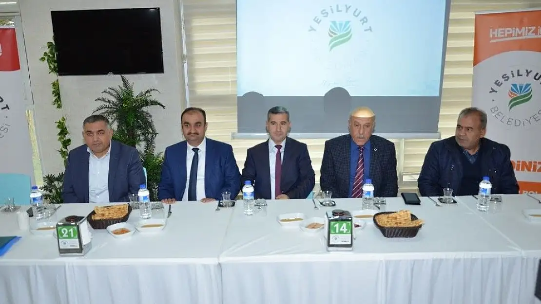 'Belediye personelleri kahvaltı programında bir araya geldi'