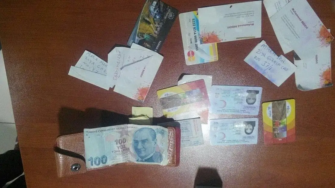 'Yaşı küçük 2 hırsız yakalandı'
