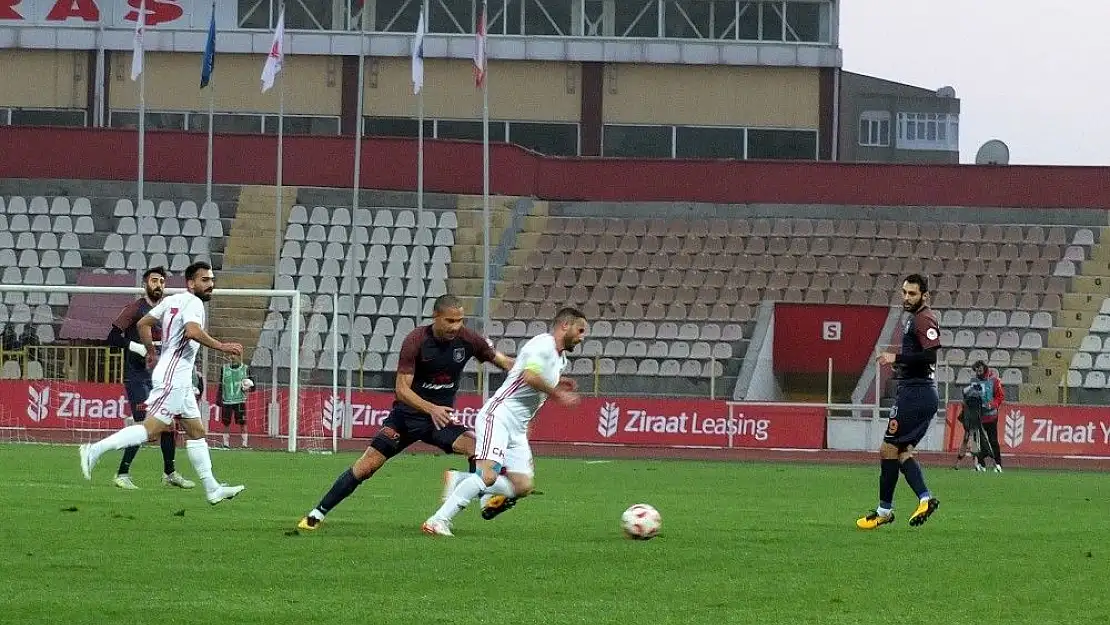 'Ziraat Türkiye Kupası: KİPAŞ Kahramanmaraşspor: 1 - Medipol Başakşehir: 3'