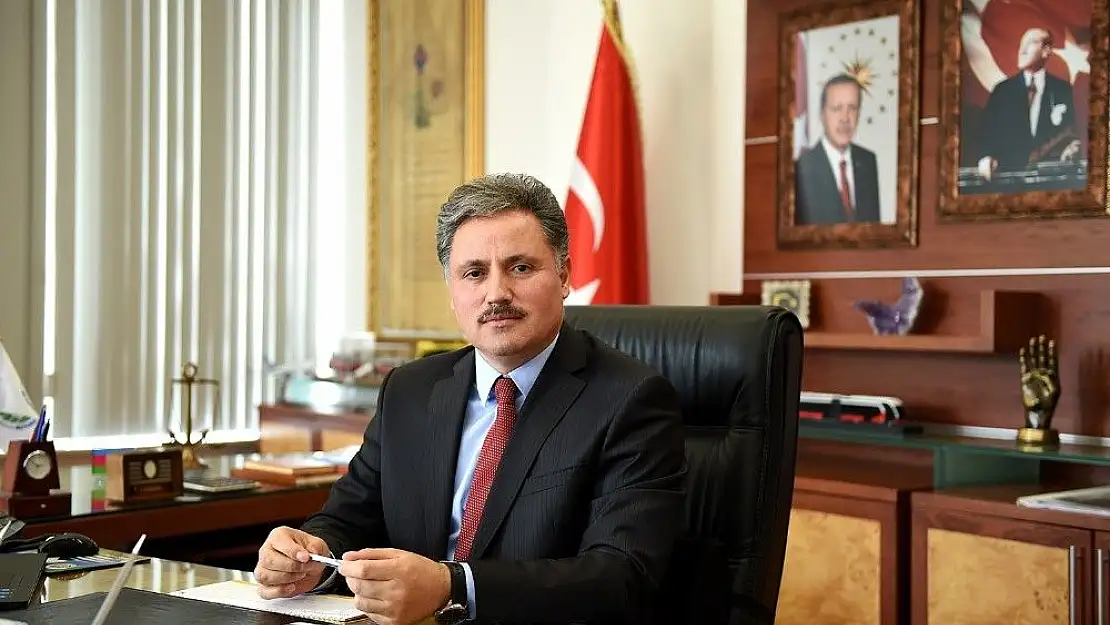 'Belediye Başkanı Ahmet Çakır´dan 3 Aralık mesajı'