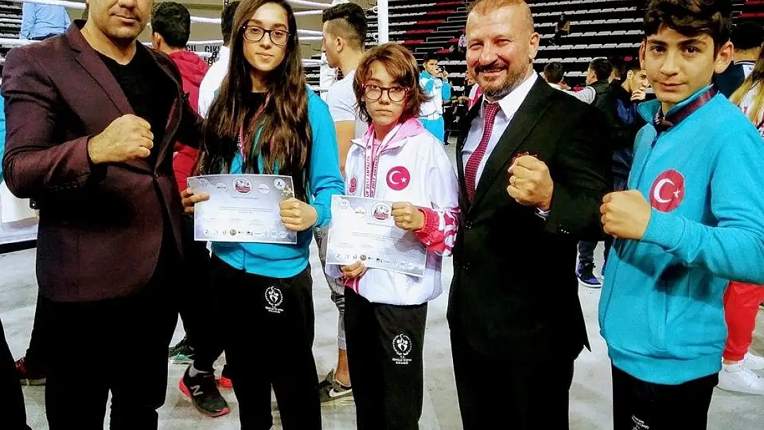 'Malatya Muay Thai takımı Avrupa Şampiyonasından dereceyle döndü'