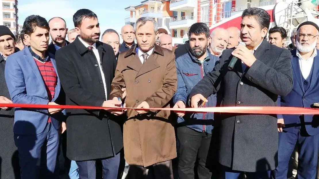 Malatya´da bin 200 kişi kapasiteli yapılacak caminin temeli atıldı