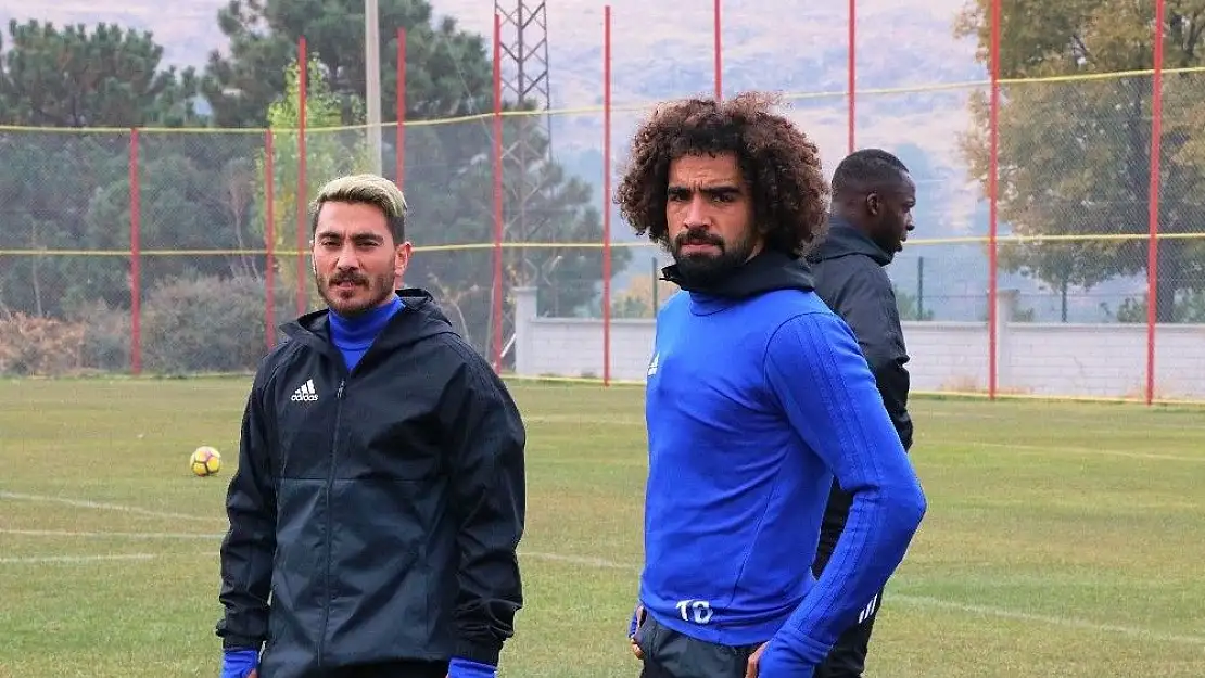 Sadık Çiftpınar performansıyla milli takıma göz kırpıyor